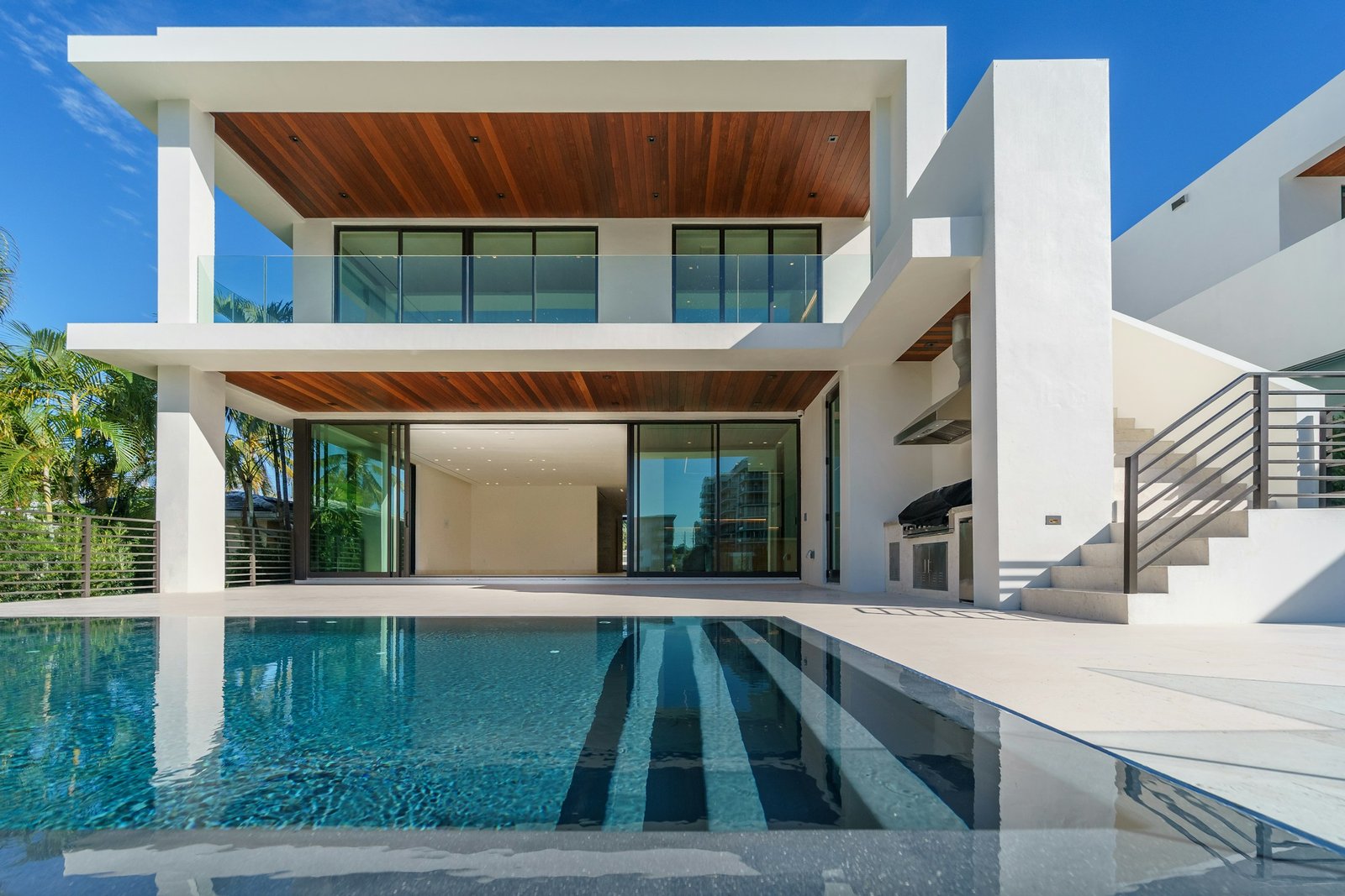 Pool and outdoor space